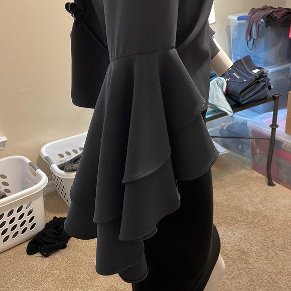 MILLY ANNIE TOP GRAY BOAT NECK SCOOP BACK LAYERED BELL SLEEVE TOP size 2 NWT - Picture 6 of 17